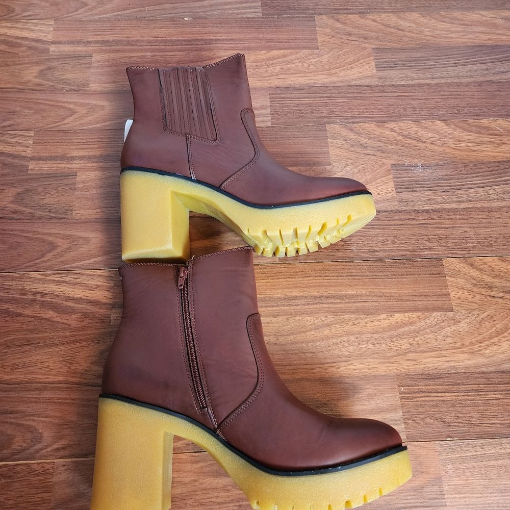 Sun + Stone Lennii Gum Lug Sole Platform Booties - 11 NIB - Picture 4 of 10